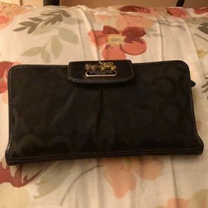 Coach Signature Wallet